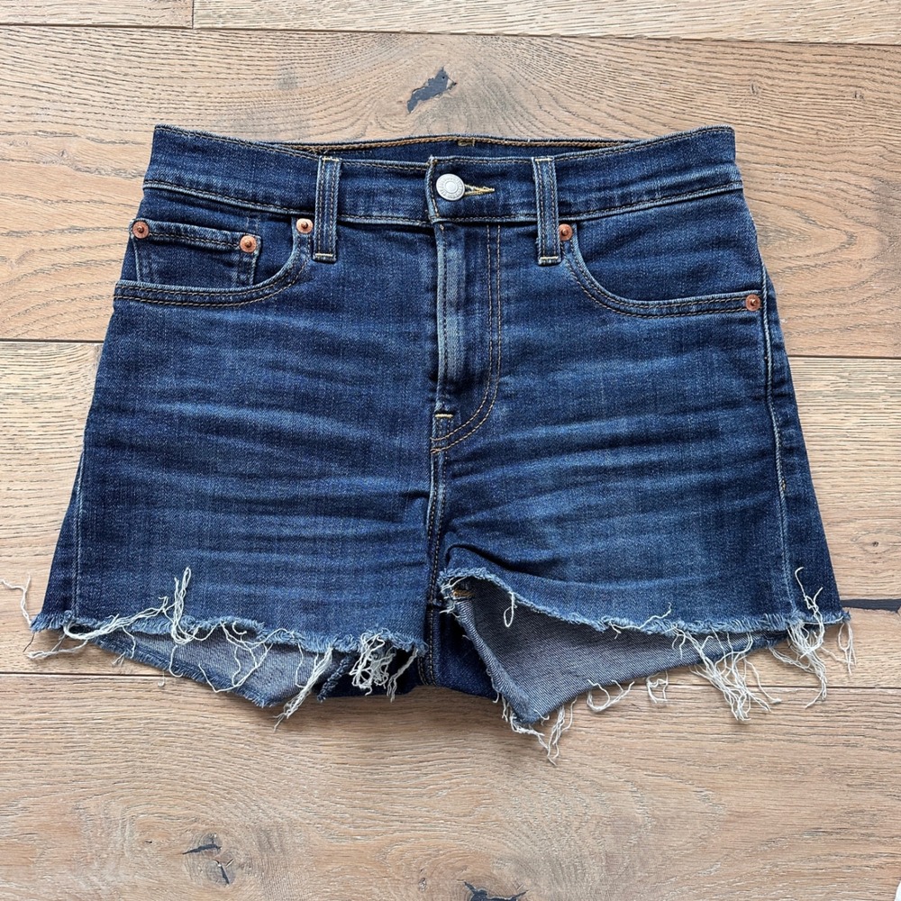 Levi's Women's Dark Denim Cut Off Shorts, 25